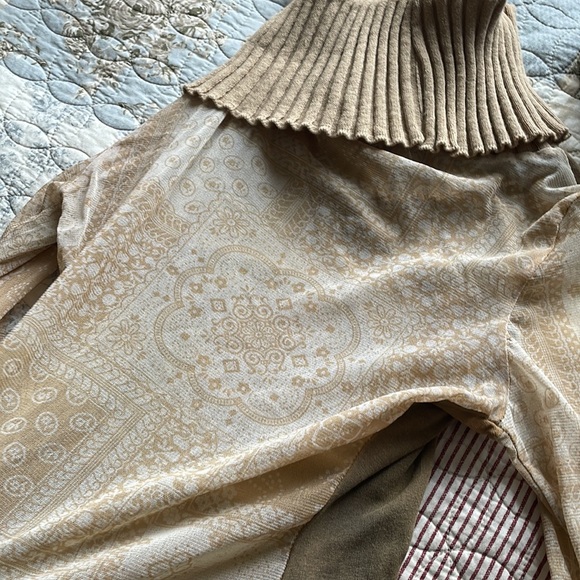 Vintag Euro Off The Shoulder Knit Blouse - Picture 4 of 5